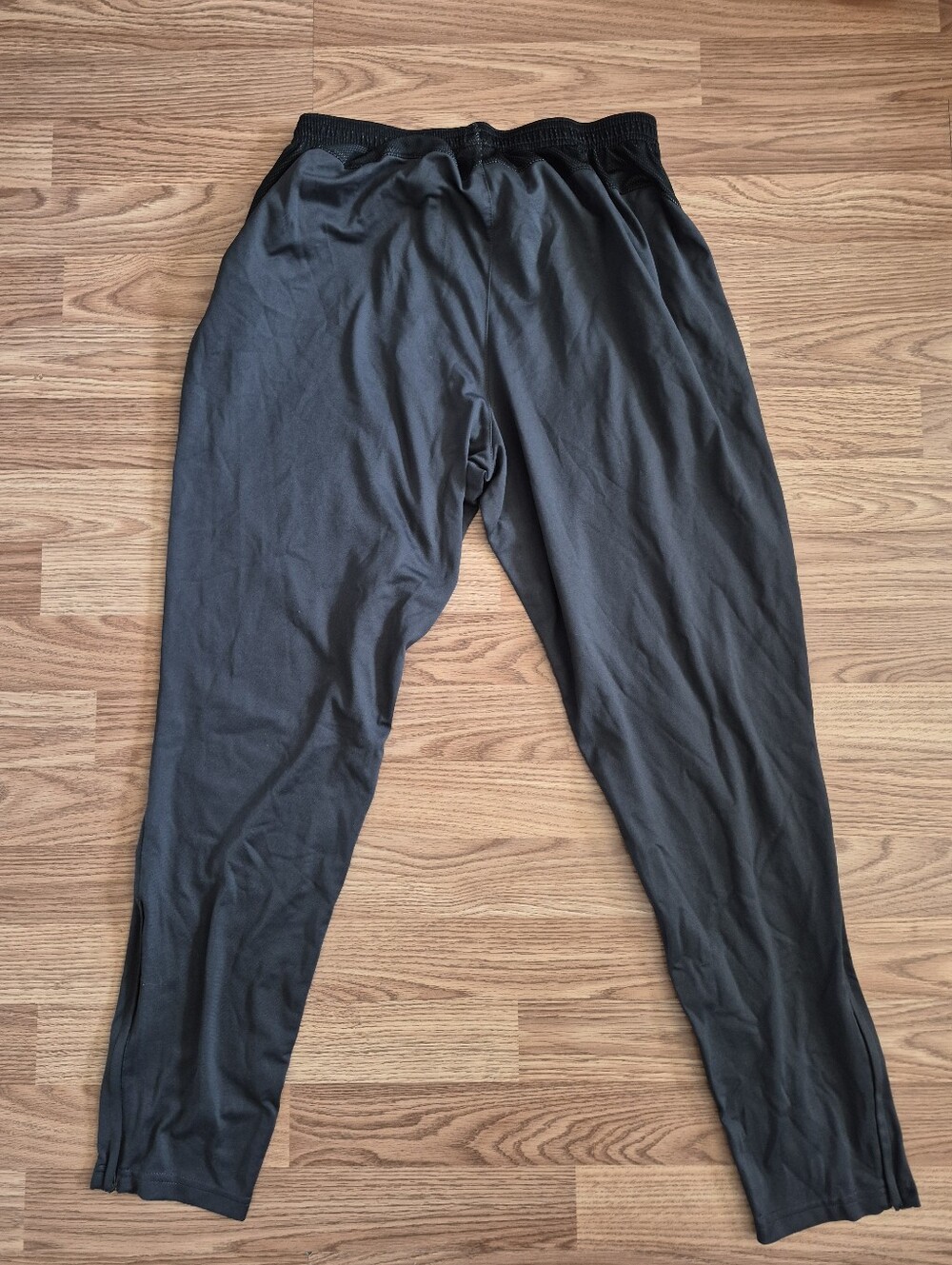 Nike Dri-FIT Men's Grey Sweatpants - Picture 3 of 7